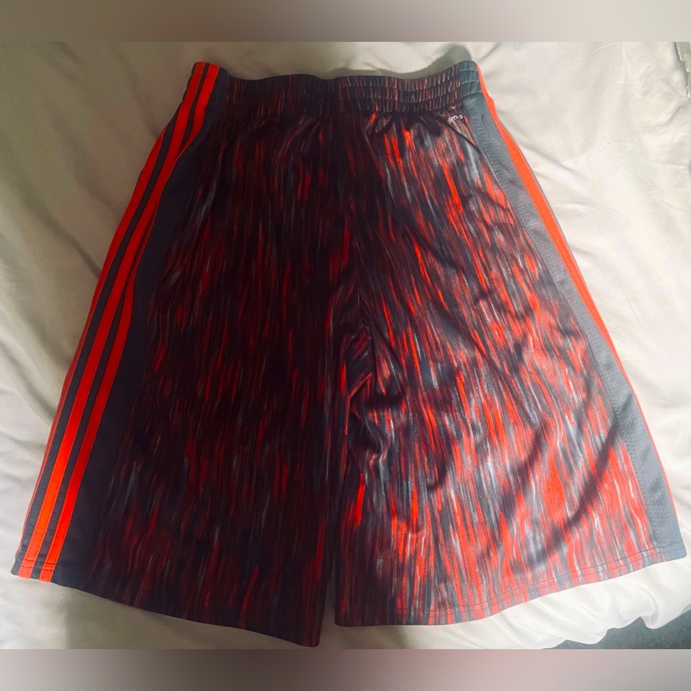 Adidas boys basketball shorts-size XL